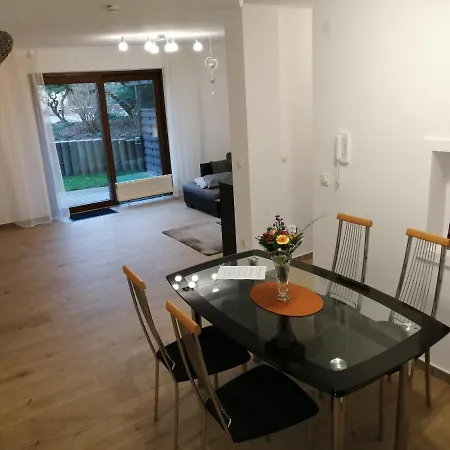 Ebenerdige Mit Grosser Terrasse In Der Naehe Des Waldes, Zum Wohlfuehlen Apartment Schoneck